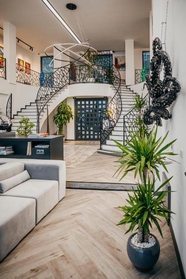 Hotel Cathan Art